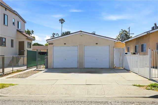 9234 Elizabeth Avenue, South Gate, CA 90280