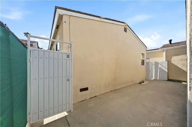 9234 Elizabeth Avenue, South Gate, CA 90280