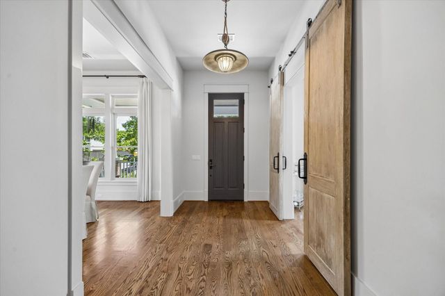 1101 Omar Street, Houston, TX 77009