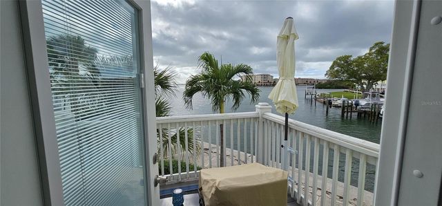 5255 COQUINA KEY DRIVE SE C, St Petersburg, FL 33705