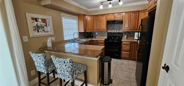 5255 COQUINA KEY DRIVE SE C, St Petersburg, FL 33705