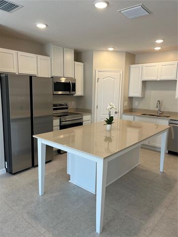4117 COLLEGIATE BOULEVARD, Lakeland, FL 33803