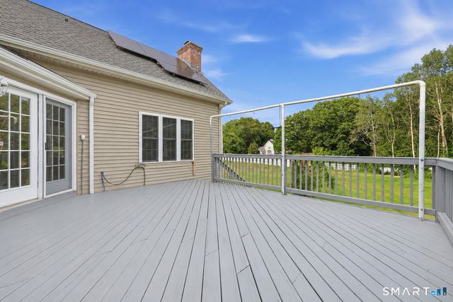 3 Old Oak Road, Norwich, CT 06360