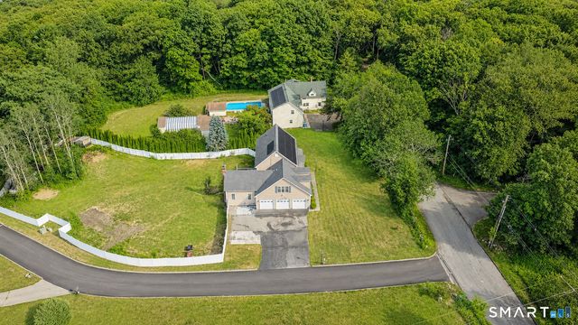 3 Old Oak Road, Norwich, CT 06360