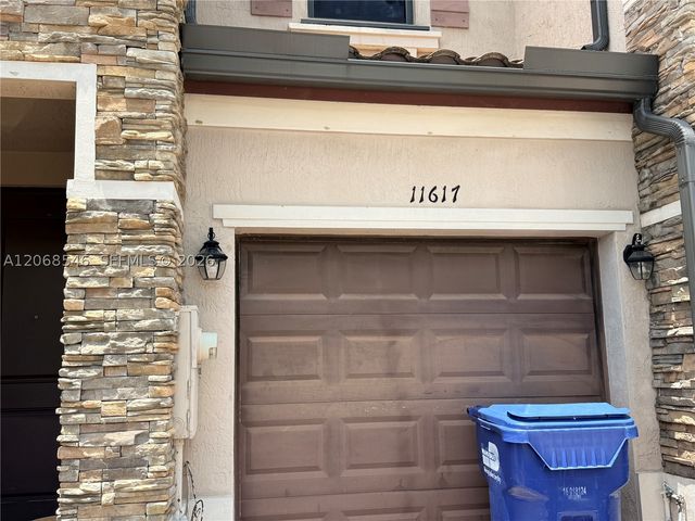 11617 SW 253rd St, Homestead, FL 33032