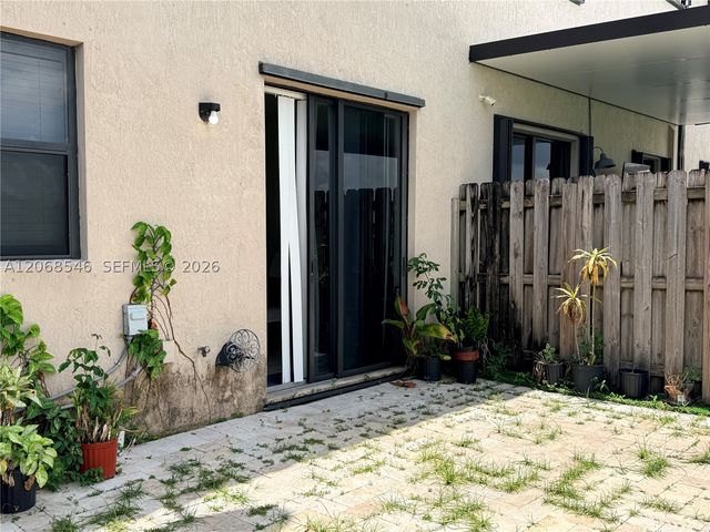 11617 SW 253rd St, Homestead, FL 33032