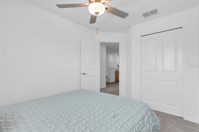 8211 CRESCENT OAKS DRIVE, New Port Richey, FL 34655
