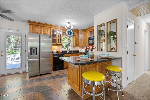 9212 Holly Springs Road, Apex, NC 27539