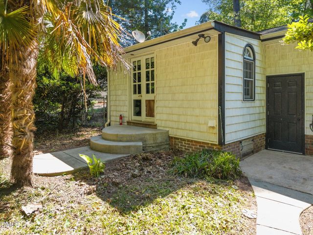 9212 Holly Springs Road, Apex, NC 27539