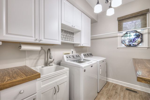 313 Saddlebridge Ln, Franklin, TN 37069