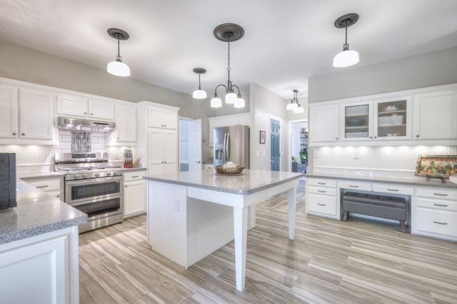 313 Saddlebridge Ln, Franklin, TN 37069