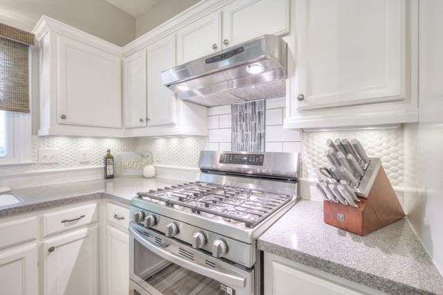 313 Saddlebridge Ln, Franklin, TN 37069
