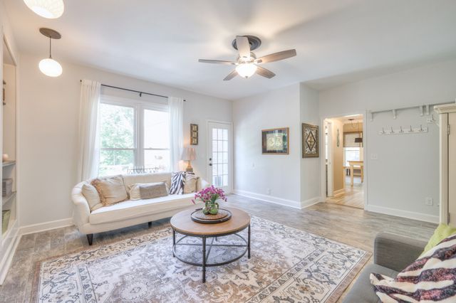 313 Saddlebridge Ln, Franklin, TN 37069