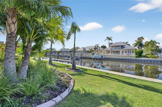 998 SIGNET DRIVE, Apollo Beach, FL 33572