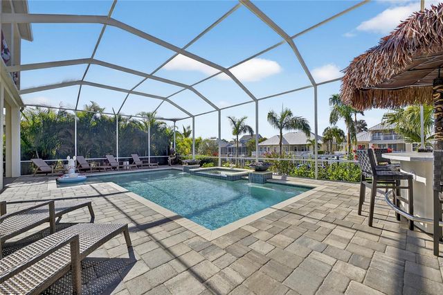 998 SIGNET DRIVE, Apollo Beach, FL 33572