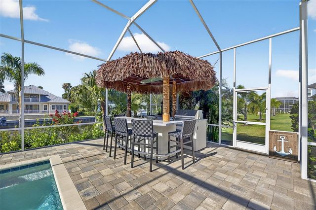 998 SIGNET DRIVE, Apollo Beach, FL 33572