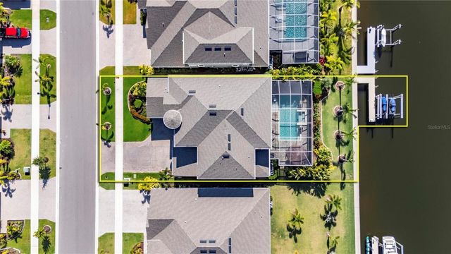 998 SIGNET DRIVE, Apollo Beach, FL 33572