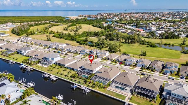 998 SIGNET DRIVE, Apollo Beach, FL 33572