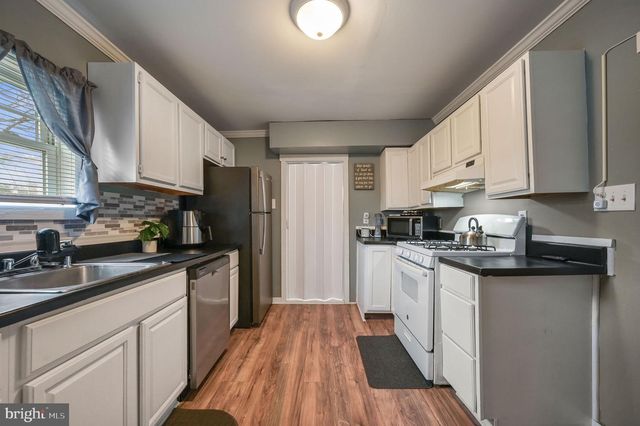 17 N KIRKWOOD ST, Dover, DE 19904