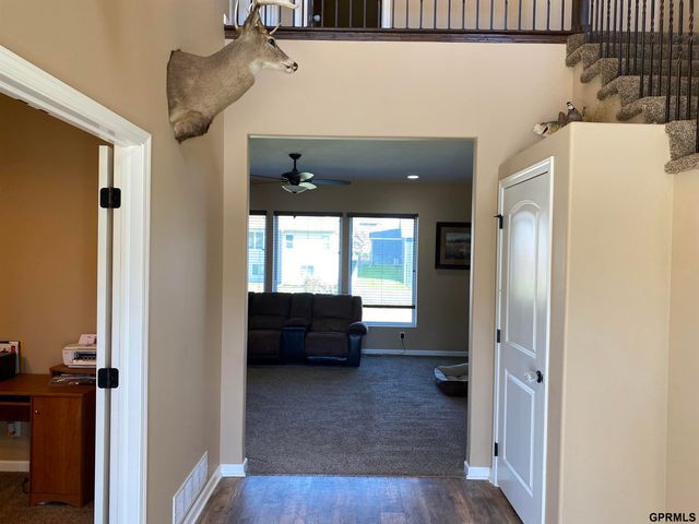 5031 N 209 Street, Elkhorn, NE 68022