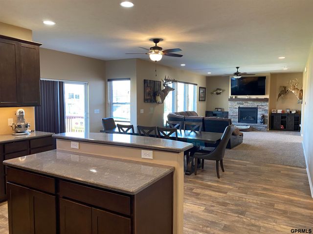 5031 N 209 Street, Elkhorn, NE 68022