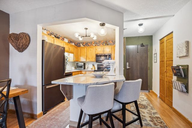 78 10th Street E 604, Saint Paul, MN 55101