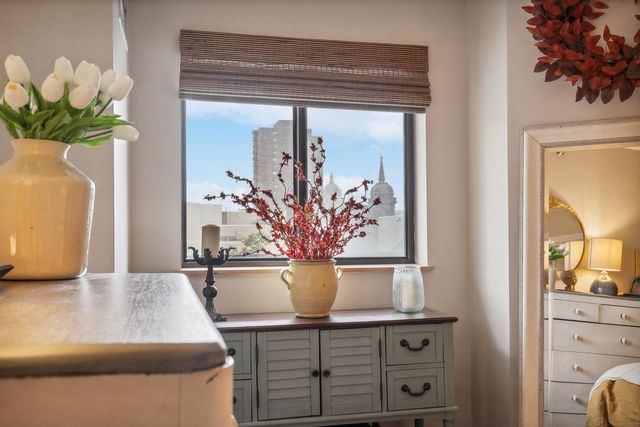 78 10th Street E 604, Saint Paul, MN 55101