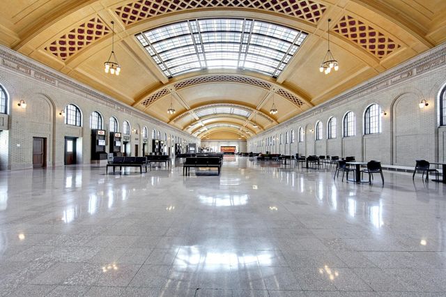 78 10th Street E 604, Saint Paul, MN 55101