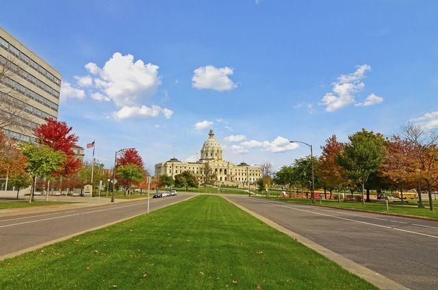 78 10th Street E 604, Saint Paul, MN 55101