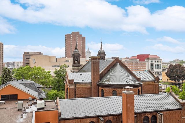 78 10th Street E 604, Saint Paul, MN 55101