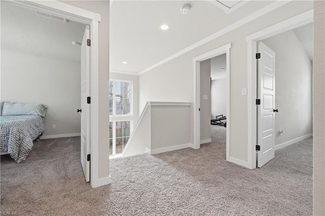 240 Hurdle DR, Chesapeake, VA 23322