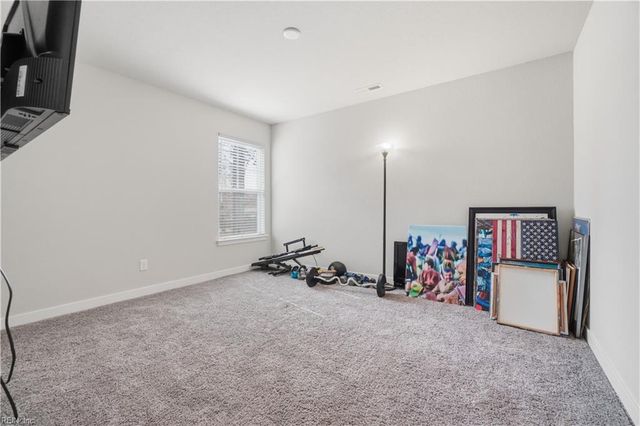 240 Hurdle DR, Chesapeake, VA 23322