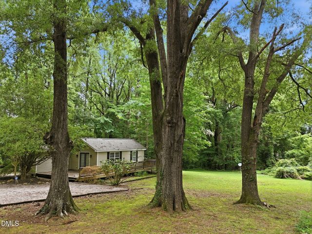 120 Carolina Avenue, Oxford, NC 27565
