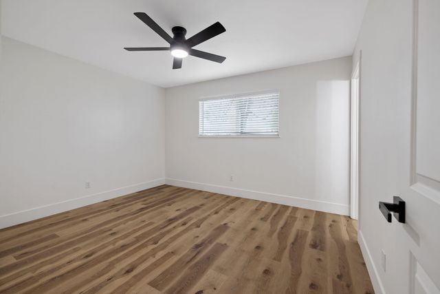 1631 S Michael Court, Visalia, CA 93292