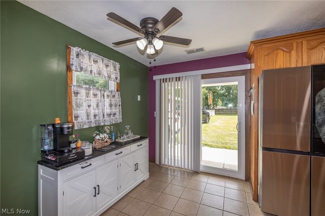 33709 Brokaw Road, Columbia Station, OH 44028