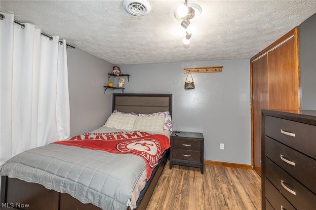 33709 Brokaw Road, Columbia Station, OH 44028