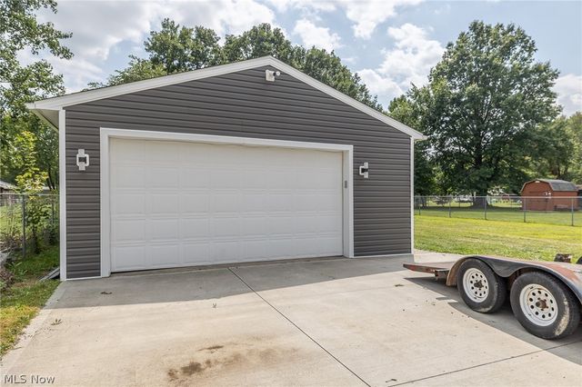 33709 Brokaw Road, Columbia Station, OH 44028