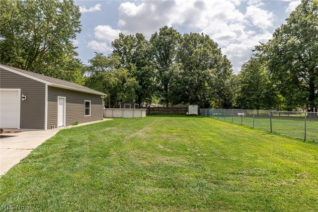 33709 Brokaw Road, Columbia Station, OH 44028