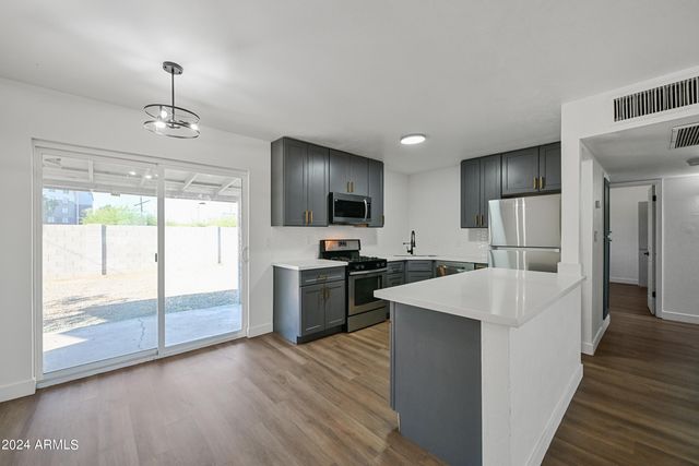 732 E VISTA DEL CERRO Drive, Tempe, AZ 85281