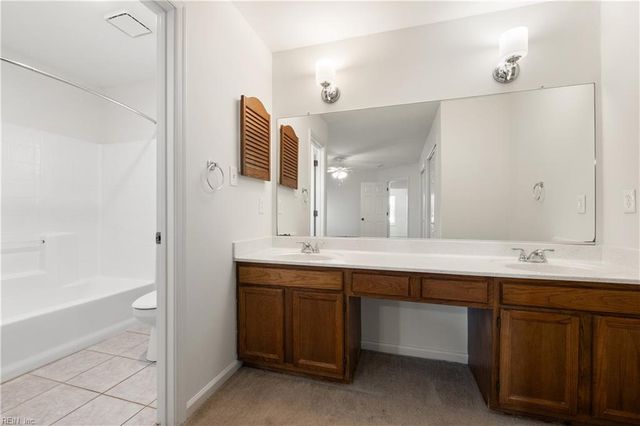 832 Daimler DR, Virginia Beach, VA 23454