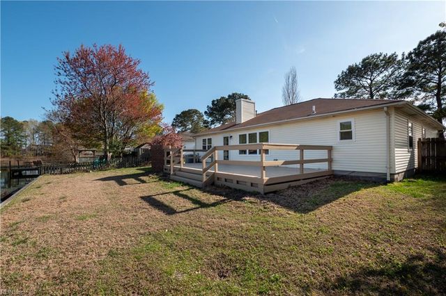 832 Daimler DR, Virginia Beach, VA 23454