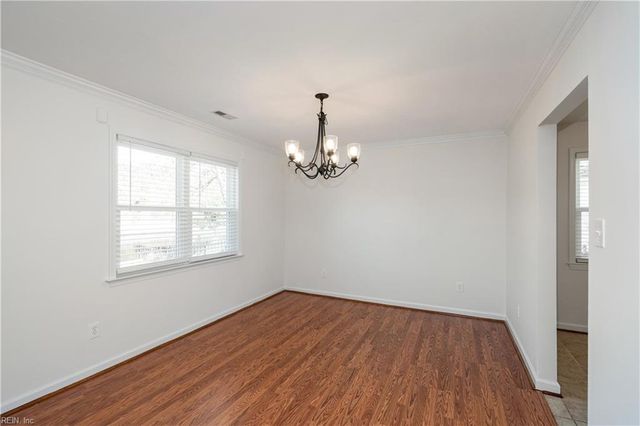 832 Daimler DR, Virginia Beach, VA 23454