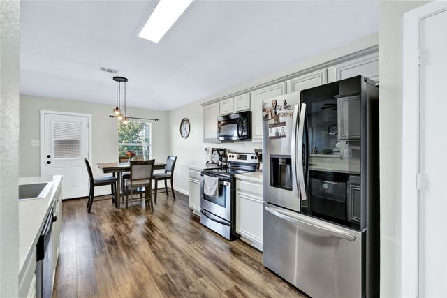 8201 Steel Dust Drive, Fort Worth, TX 76179