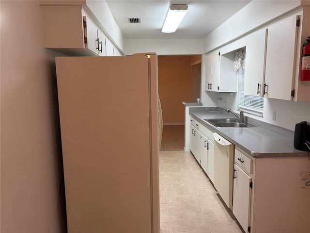 15405 SW 43 AVENUE ROAD, Ocala, FL 34473