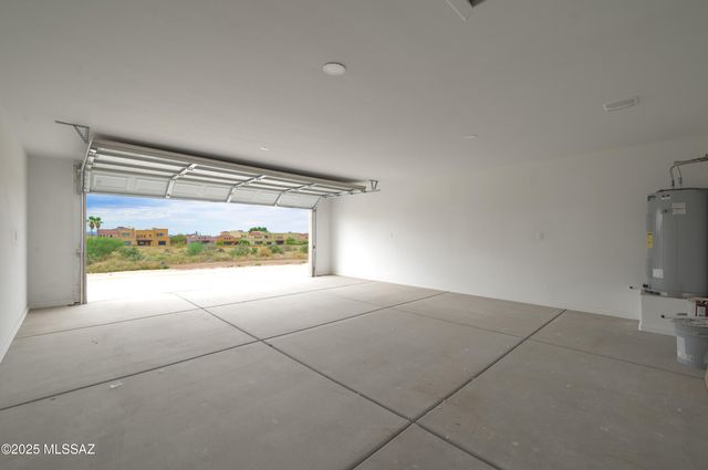 115 S Richmond Drive, Vail, AZ 85641