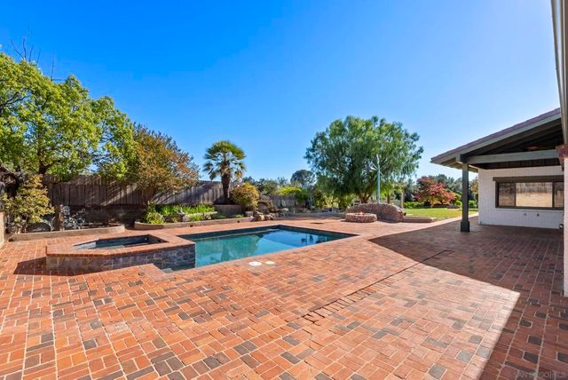 29481 Miller, Valley Center, CA 92082