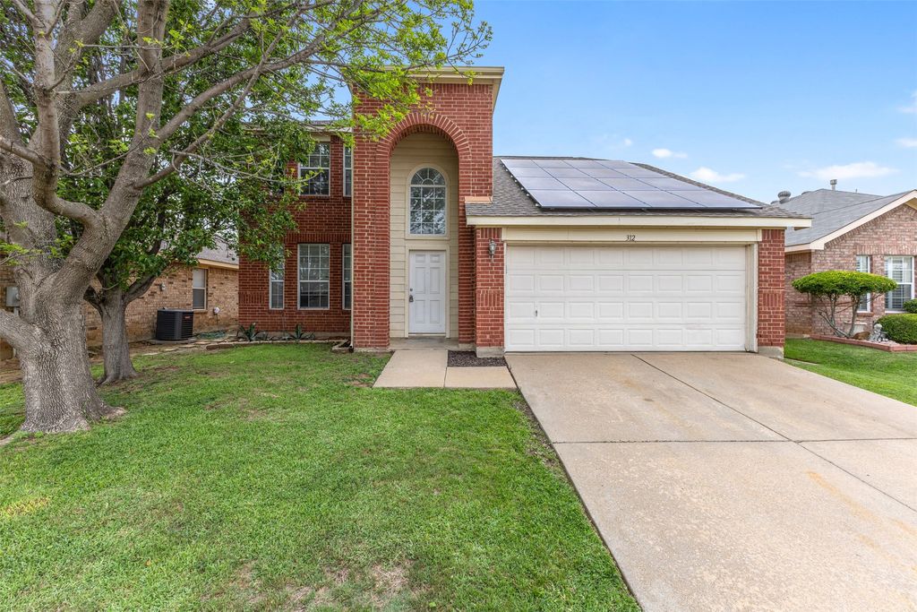 312 Elk Run Drive, Fort Worth, TX 76140 — photo 2