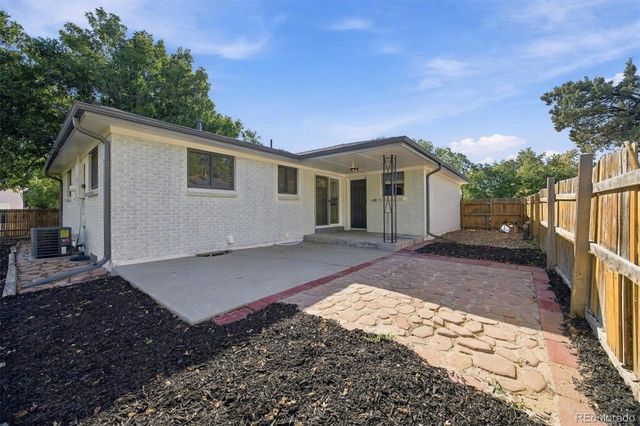 13899 E 25th Avenue, Aurora, CO 80011
