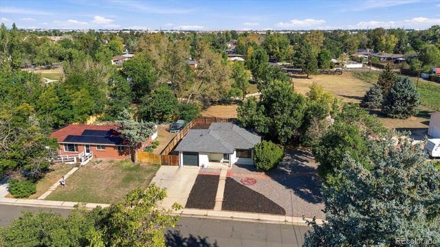 13899 E 25th Avenue, Aurora, CO 80011