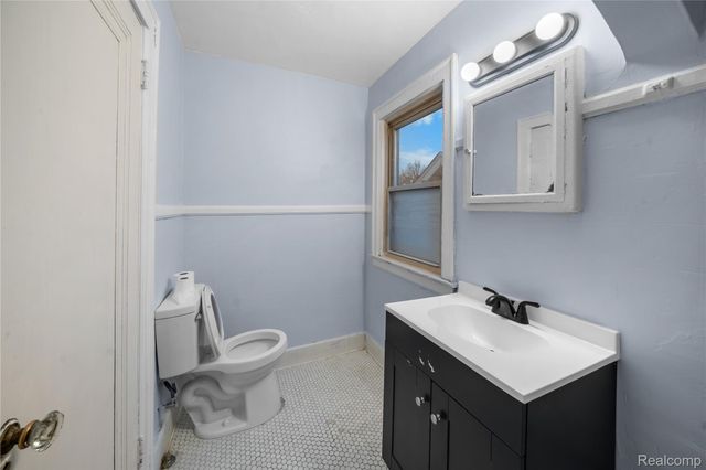 13536 Indiana Street, Detroit, MI 48238